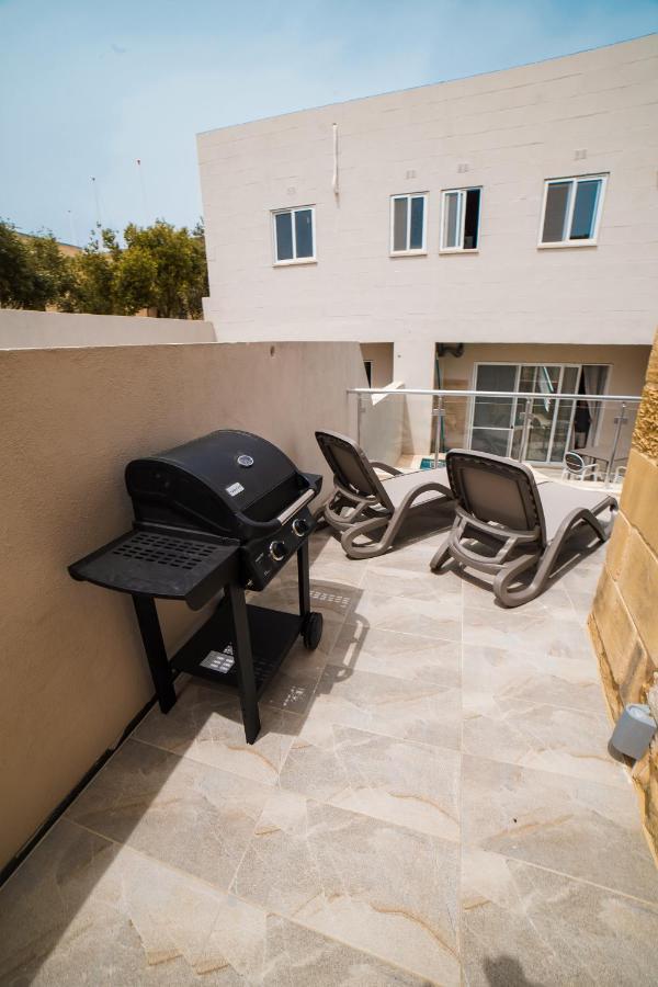Narcisone Holiday Kercem